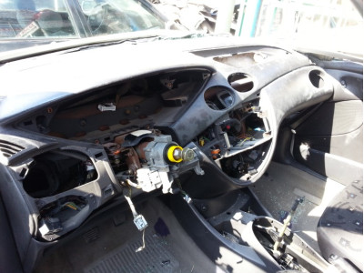 Ford Transit Çıkma Göğüs